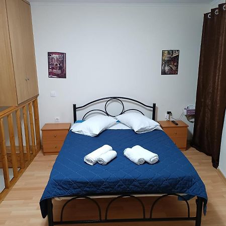 Two-Storey Maisonette Next To The Port Mantouki Luaran gambar
