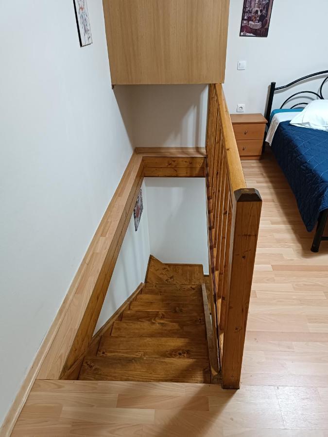 Two-Storey Maisonette Next To The Port Mantouki Luaran gambar